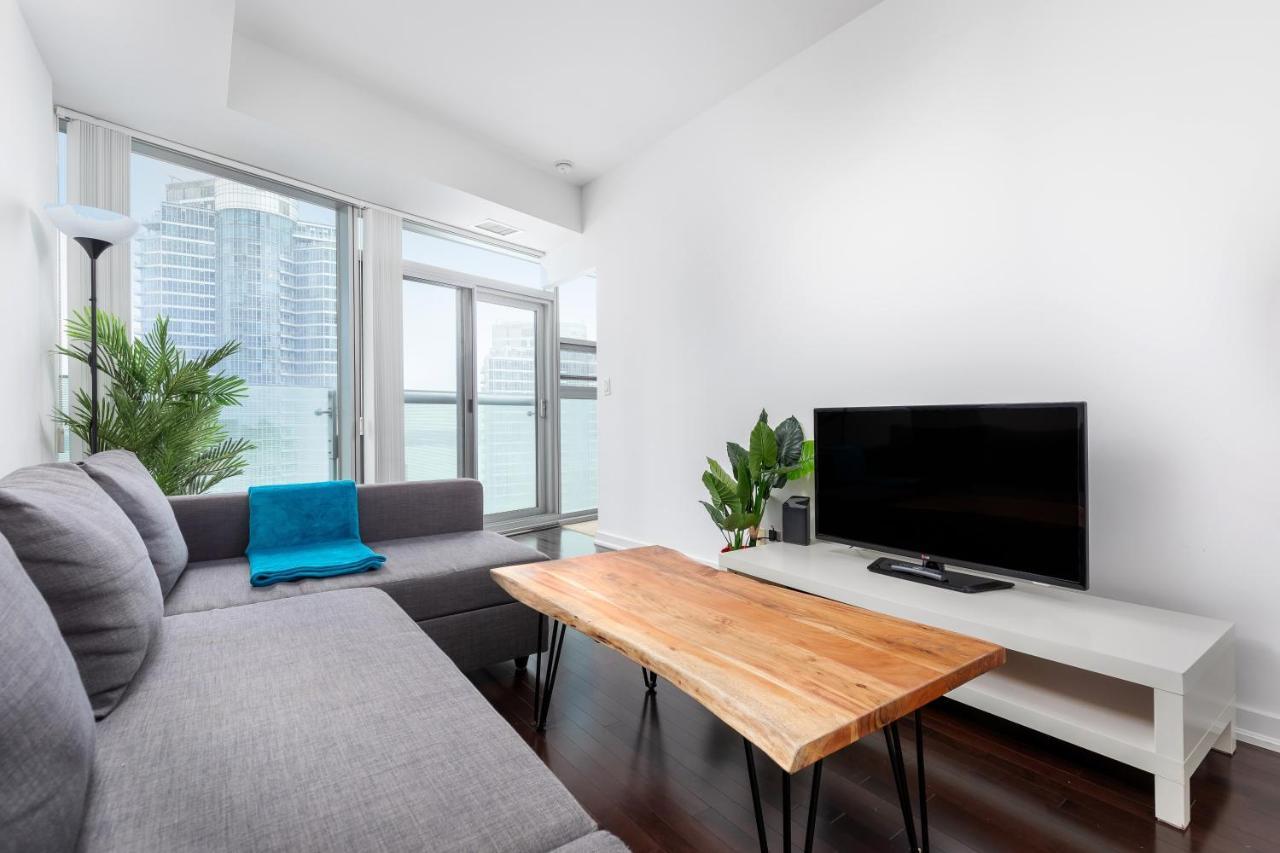Centrally Located In The Heart Of Downtown *